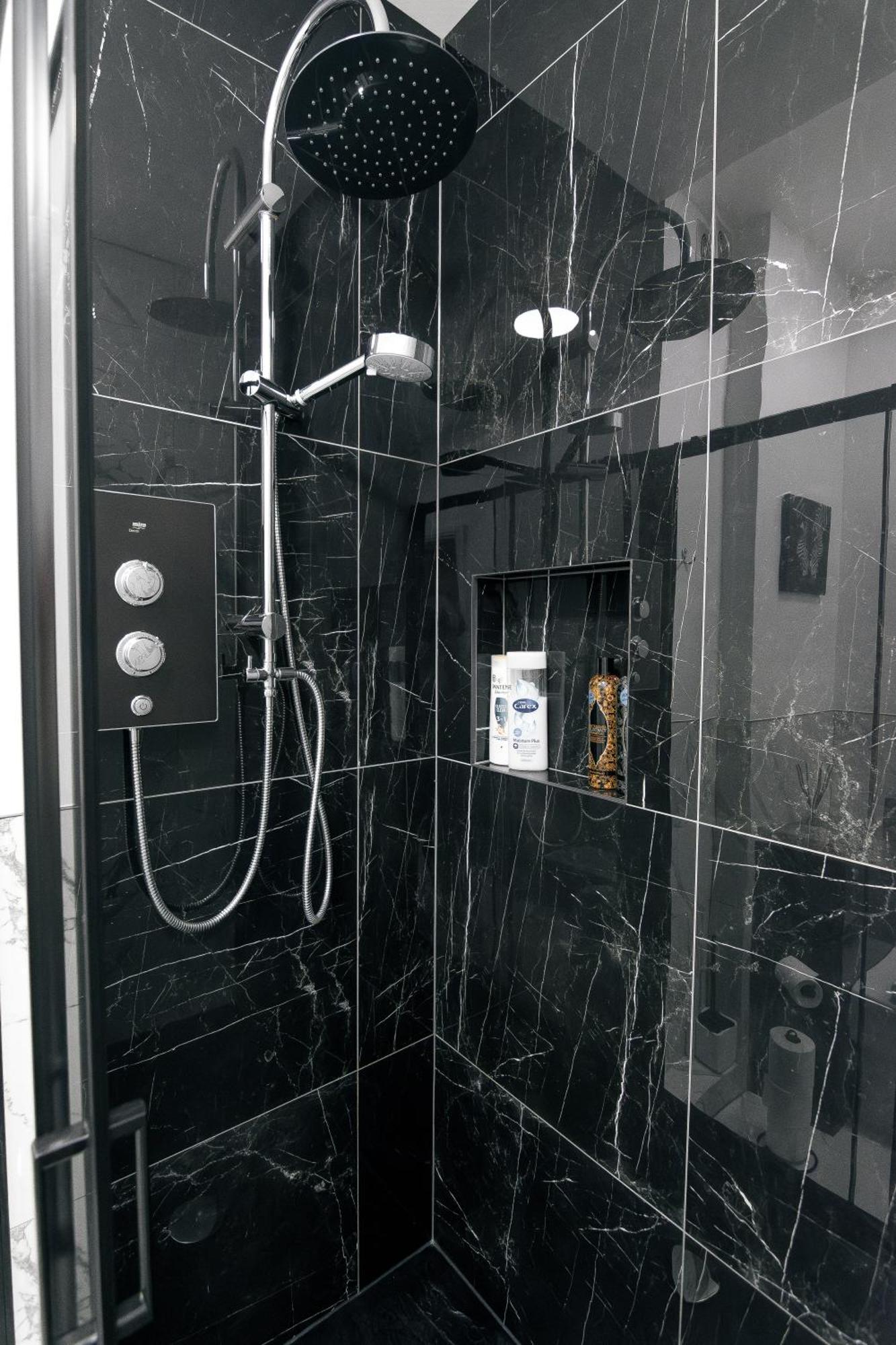 Modern Apartment In Aberdeen City Centre, Guild Street, Free Wifi Esterno foto