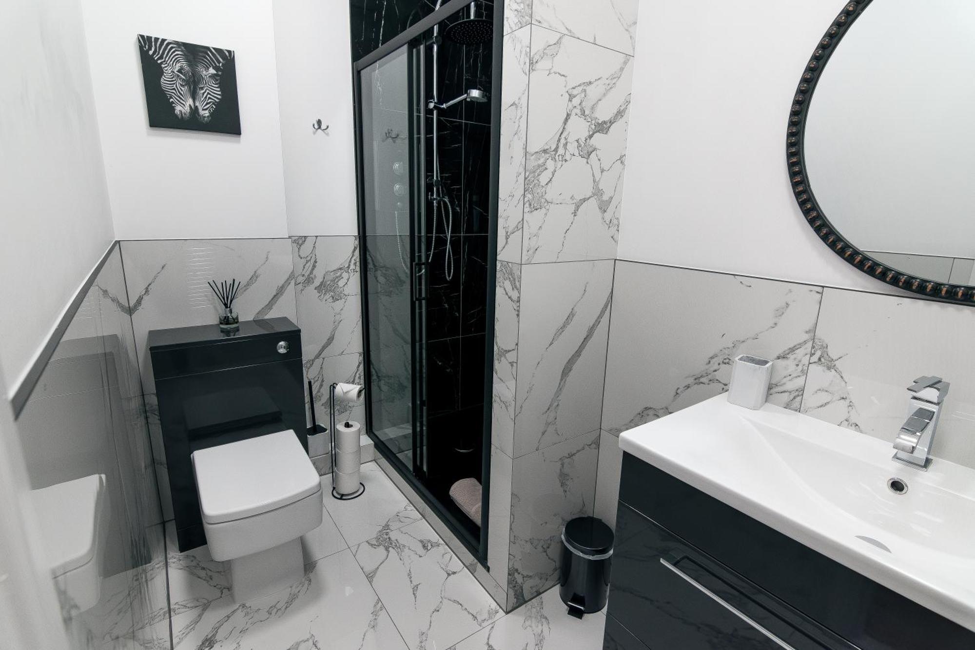 Modern Apartment In Aberdeen City Centre, Guild Street, Free Wifi Esterno foto